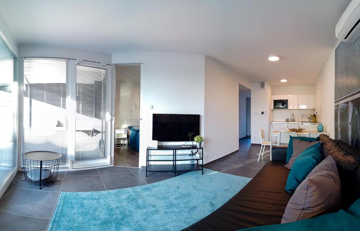 Marina Apartman Hotel Balatonszemes Bagian luar foto