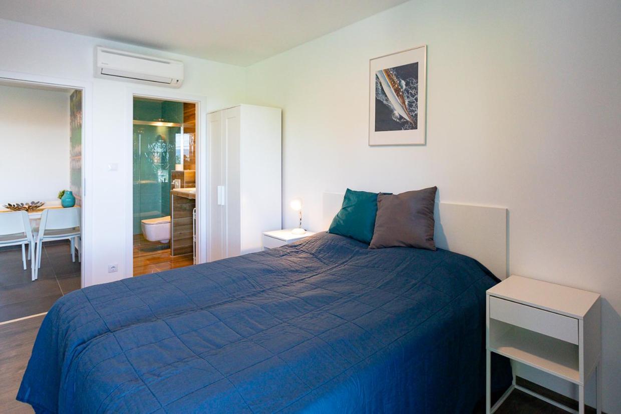 Marina Apartman Hotel Balatonszemes Bagian luar foto