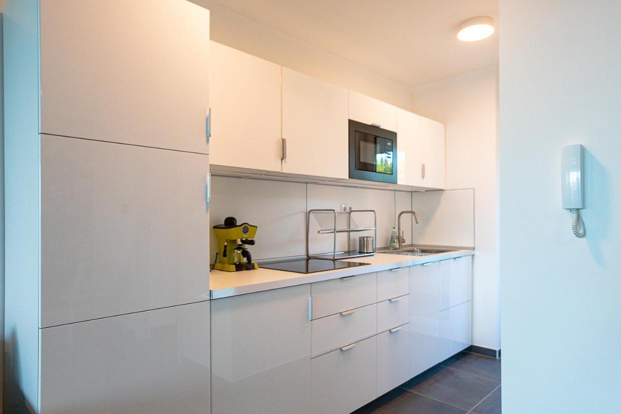 Marina Apartman Hotel Balatonszemes Bagian luar foto