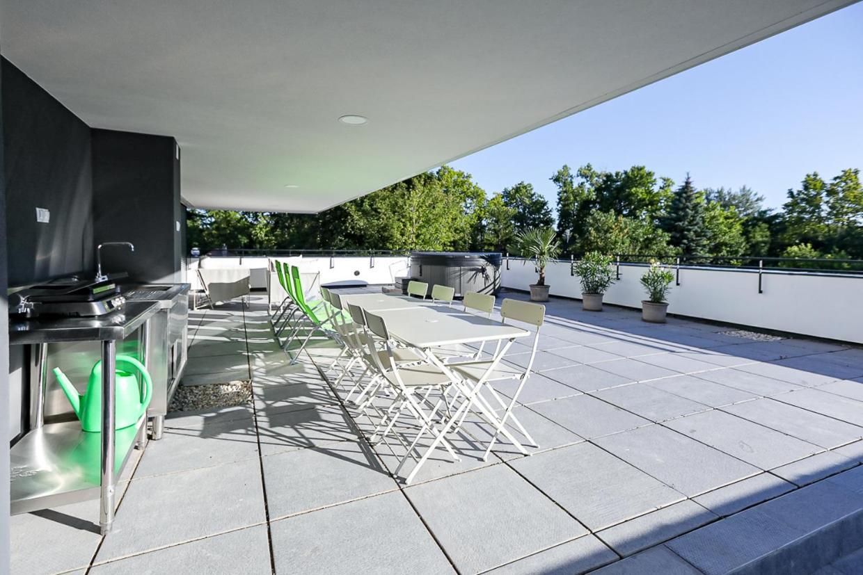 Marina Apartman Hotel Balatonszemes Bagian luar foto