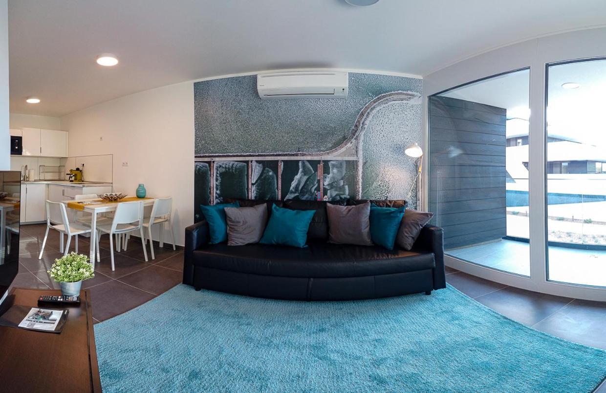 Marina Apartman Hotel Balatonszemes Bagian luar foto